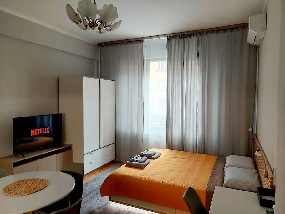 Studio 72 София Апартаменты